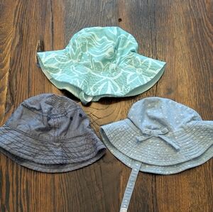 Infant Swim And Sun Bucket Hat Set - Blue, Gray, and Light Blue